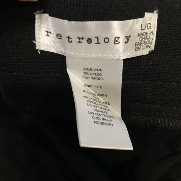 Retrology Black Pencil Skirt SZ Large - Picture 3 of 4